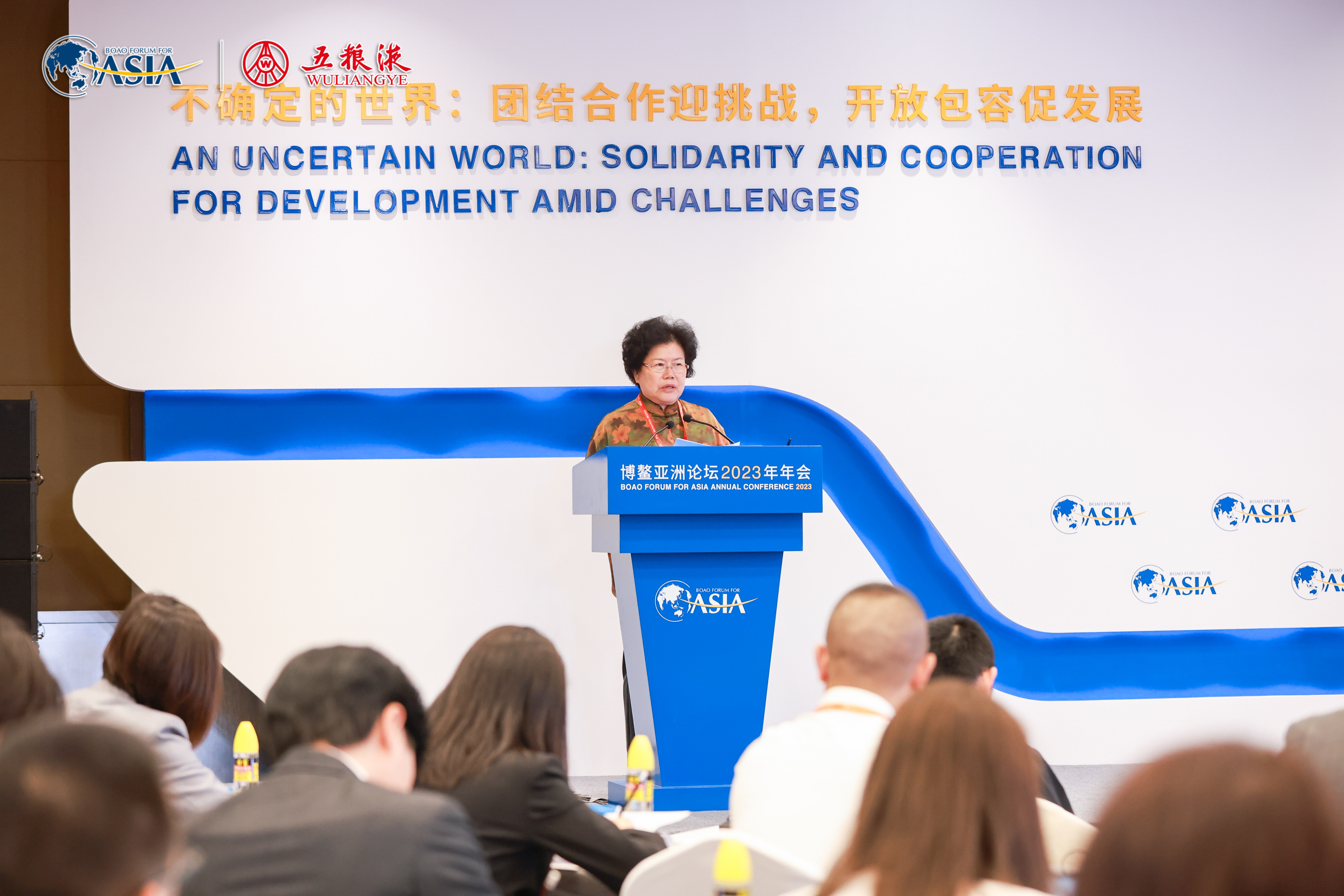 76041172.jpg 76041172.jpg