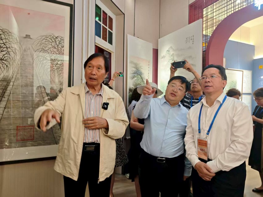 丹青绘中轴 文脉永传承  &mdash;&mdash;&ldquo;庆祝北京中轴线申遗成功一周年&middot;杨留义北京中轴线城市山水画展&rdquo;在京开幕(图6)