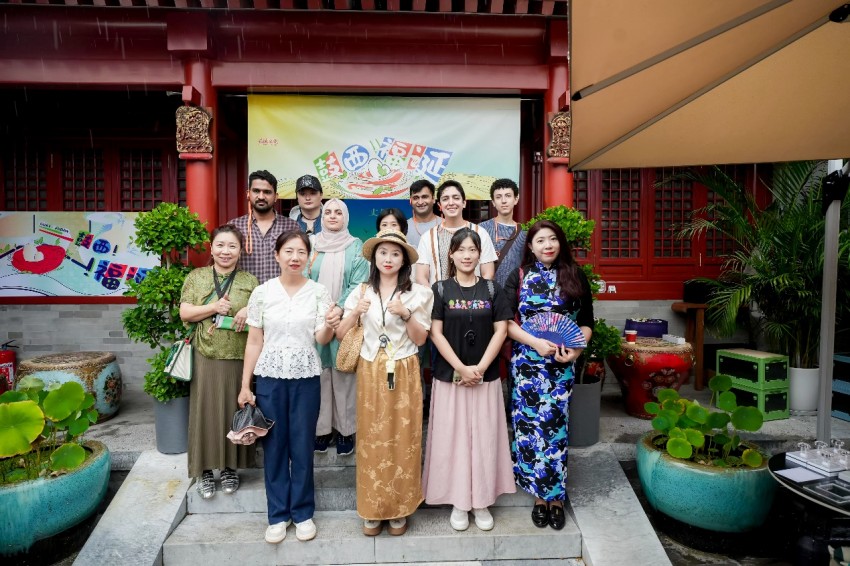 2025“打卡鼓西，漫步斜街”文化消费活动线下活动正式启动(图9)