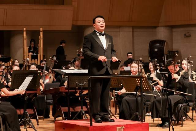 民族交响《云横秦岭》晋京首演:奏响中华父亲山的精神史诗(图4) 民族交响《云横秦岭》晋京首演:奏响中华父亲山的精神史诗(图4)