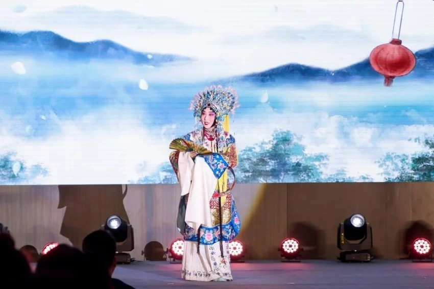 非遗焕新 价值共生&mdash;&mdash;东城区构建非遗传承创新与文商旅融合发展新范式(图1)