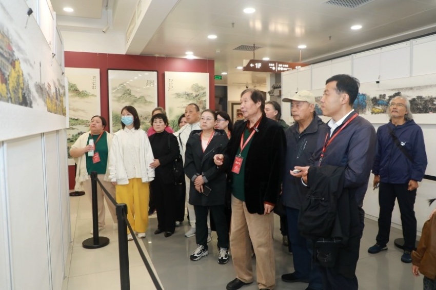 &ldquo;中轴气象耀京华&mdash;&mdash;杨留义北京中轴线百米长卷主题分享会&rdquo;在京举办(图4)